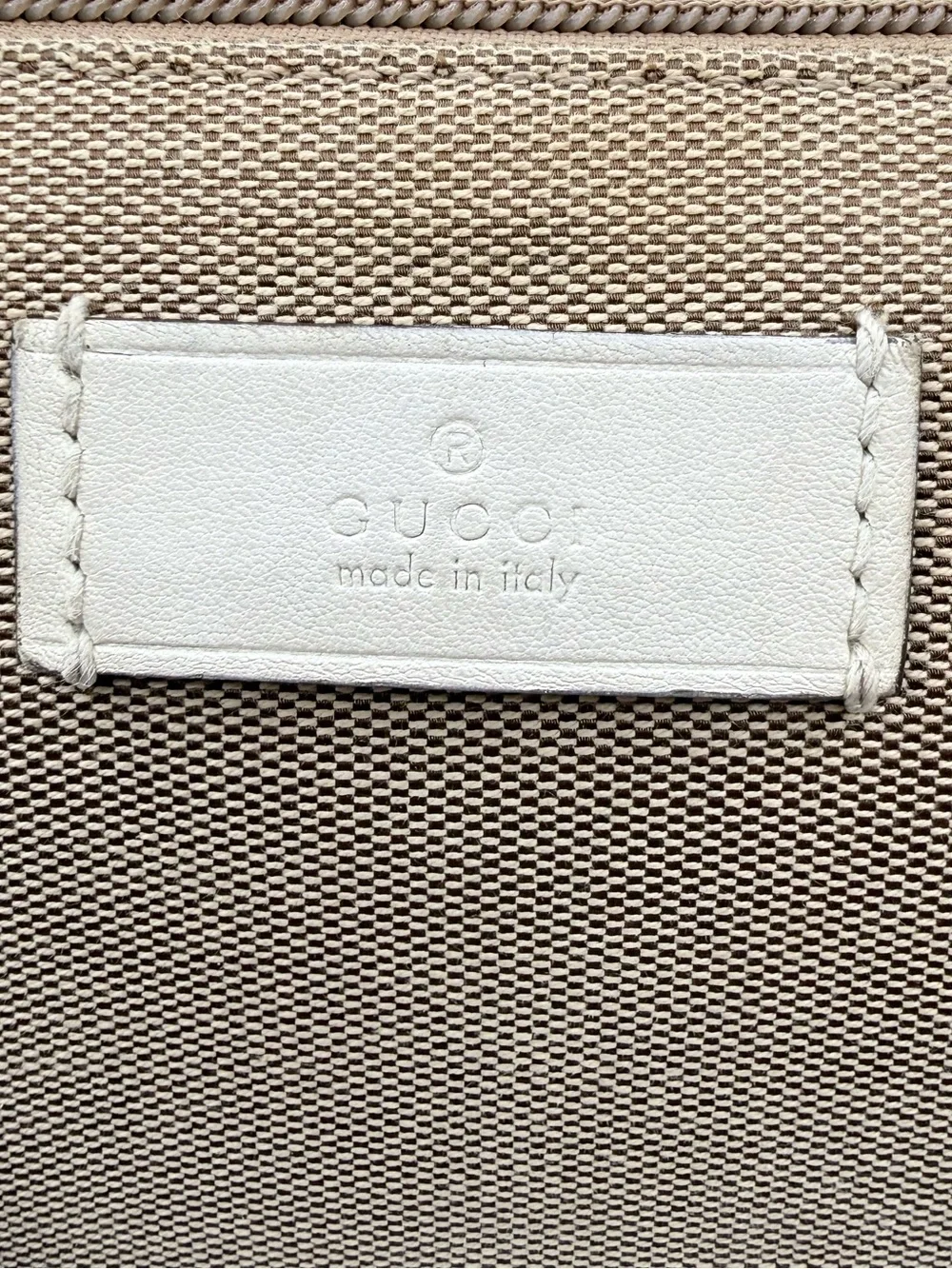 Gucci GG-Signature Messenger Bag. Beige Canvas & White Guccissima Leather. W/COA